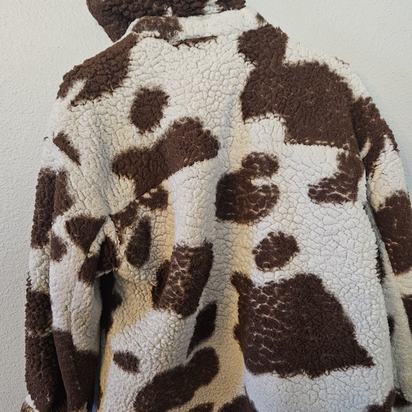 Forever 21 Cream and Brown Teddy Jacket - Picture 4 of 6